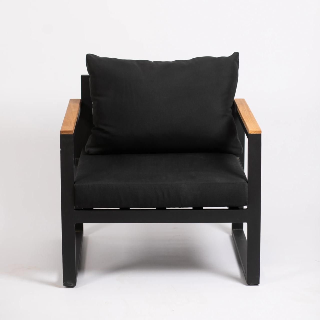 NOVA ARM CHAIR